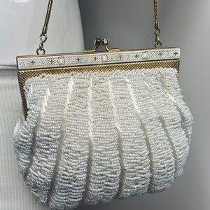 Vintage White Glass Beaded Enamel Frame Evening Handbag